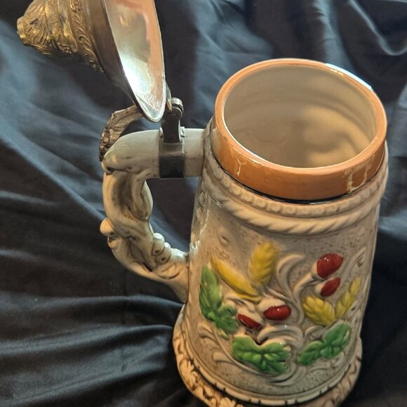 Vintage LIPPER & MANN (Japan) Ceramic Beer Stein w/ Pewter Lid (1950s) - Picture 6 of 8